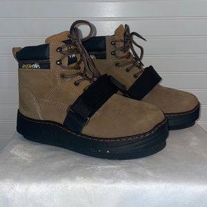 COUGAR PAWS New w/o box or tag Roofing Boots Style CPPP Size 10.5 Leather boots